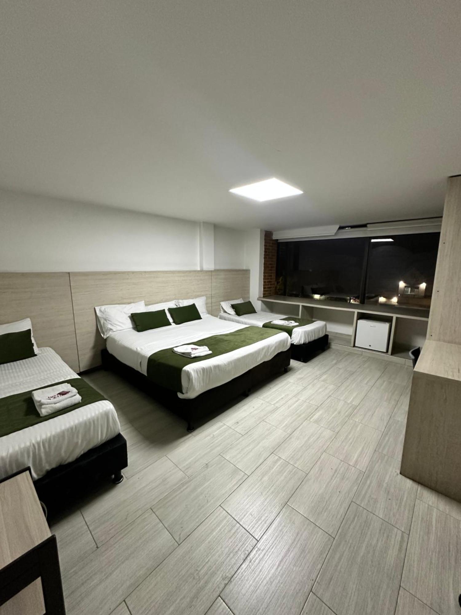 Hotel Bestmark Platino En Chapinero Bogotá Exteriör bild